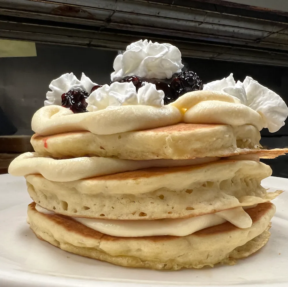 Blackberry Cheesecake Pancakes